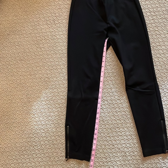 Eileen Fisher Petite, PP.  Pull on stretch, cropped ankle pant. - Picture 5 of 6